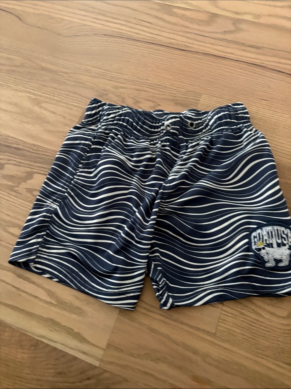 GOAT Navy Wave-Print Kids Shorts